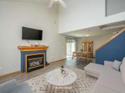 5221 Village Run Avenue unit: 1201, Des Moines, IA 50317