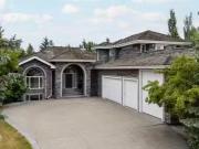 525 Estate Drive, Sherwood Park, AB, T8B 1M2 house for sale.