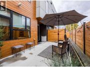 525 McClure Road Unit# 2, Kelowna, BC V1W1K9 Townhouse...