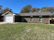 525 Oxford Park 3/1.5 1116 sqft