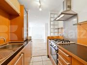 527 sq. Ft & superbly located moments from Borough High...