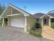 5/2 4 Chapman Crescent, Avoca Beach House for rent...