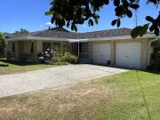 52 Edinburgh Drive, Taree, NSW 2430