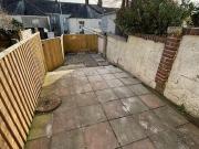 52 Edith Avenue, Plymouth PL4 1 bed apartment to rent...