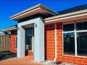 FULLY FURNISHED Modern 5+1 activity room, 4 bathrooms