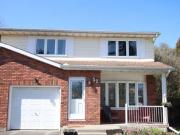 52 Woodburn Dr Ottawa ON K1B 3A7 4 Bedroom House for...