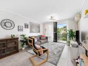 5/304 Harcourt Street, TENERIFFE Apartment for rent...