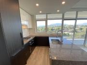 5333 Goring Street 18F Burnaby BC V5B 3A2 2 Bedroom...