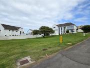 534 m² Land available in Cove Rock