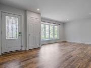 53560916 297 Geneva Avenue Main