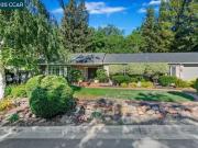539 Dalewood Dr, Orinda, CA 94563