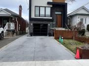 53 Chamberlain Avenue in Toronto: Briar Hill Belgravia...