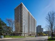 53 Thorncliffe Park Drive | 53 Thorncliffe Park Drive,...