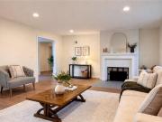 5405 N Central St, Kansas City, MO 64118