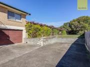 5/40 Defiance Road, Logan Central, QLD 4114