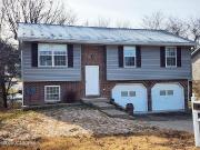 5421 Collier Ln, Jefferson City, MO 65109