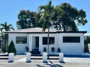 542 E 20th St, Hialeah, FL 33013