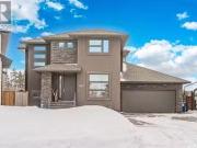 542 Sauer Terrace, Saskatoon, SK, S7W 0J8 Luxury House...