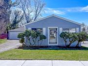 547 E Altgeld Ave, Glendale Heights, IL 60139