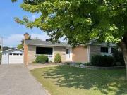 54 Largo Crescent Ottawa ON K2G 3C7 3 Bedroom House for...