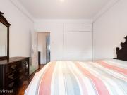 551686 Quarto com cama de casal em.