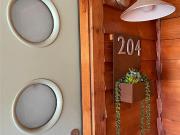 5520 Gaston Avenue # 204