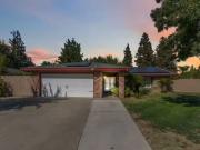 5521 E ILLINOIS AVE, FRESNO, CA 93727