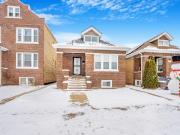 5526 S Albany Ave, Chicago, IL 60629