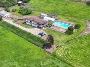 5541 Dixon Dam Road, Vernon, BC, V1B 3J7 Luxury House...