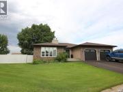 555 5Th Street W, Shaunavon, SK, S0N 2M0 house for sale...
