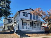 555 Earle Crescent, Oliver, BC, V0H 1T0 house for sale |...