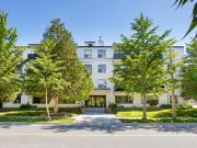 55 Forty Second St. 1 Bedroom Apartment for Rent at 55...