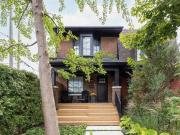 55 Yarmouth Road Entire Pro Toronto ON M6G 1X1 3 Bedroom...