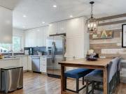 5608 Ladbrooke Drive SW Calgary Alberta