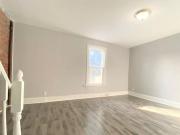 560 Bathurst St Toronto ON M5S 2P9 4 Bedroom Apartment...