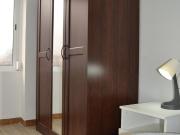 562409 Quarto 1 Quarto com cama de solteiro.