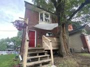 563 Jones Ave Toronto ON M4J 3G8 1 Bedroom Apartment for...