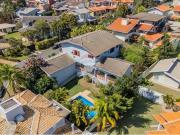 565 Área Útil Casa de Condomínio Alugar, 4 Dormitórios...