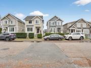 5685 KILLARNEY STREET, Vancouver, BC V5R 3W4 Townhouse...