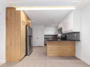 569 Rue Frontenac Montréal QC H2K 2Y4 3 Bedroom...