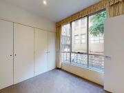 5/6 Anthony Street, Melbourne