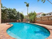 5/6 Genoa Street, Surfers Paradise, QLD 4217