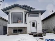 56 Pinnacle Blvd 56key 1 Grande Prairie AB T8W None 3...