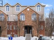 56 Steele Park Private, Ottawa, ON, K1J 0J2 townhouse...