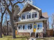 570 4Th Avenue Ne, Swift Current, SK, S9H 2K2 house for...