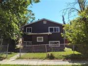 572 Magnus Avenue, Winnipeg, MB, R2W 2C7 investment for...