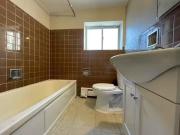57310735 215 Jackson St W