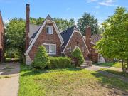 5736 Whittier Avenue