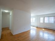 575 32e Avenue 2 Bedroom Apartment for Rent at 575 32e...
