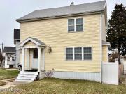 577 Dover Pl, Toledo, OH 43605